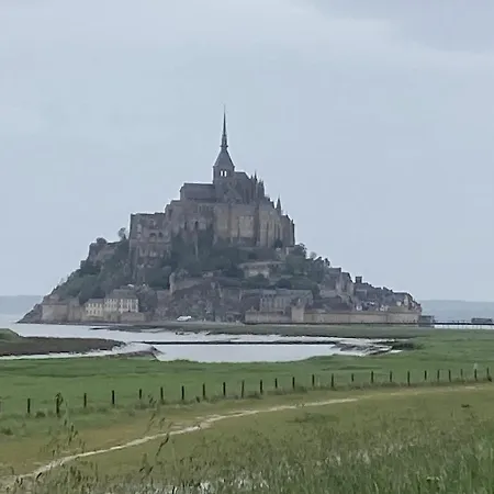 Maison Familiale Avec Piscine Montmartin-sur-Mer
